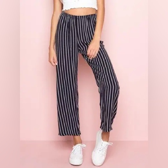 Brandy Melville Navy Blue Striped Pants - Picture 4 of 4